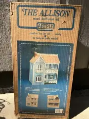 1983 VINTAGE Artply The Allison Wooden Dollhouse #77 NEW In Original Box