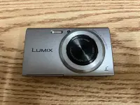 在飛比找Yahoo!奇摩拍賣優惠-缺貨 數位相機 Panasonic Lumix DMC-FH