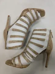Fergie by Fergalicious Regal Pump, Beige, Women's Size 10 (F8D2723)