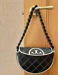 在飛比找Yahoo!奇摩拍賣優惠-*SHIHNA名牌精品*TORY BURCH Flemiin