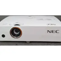 在飛比找蝦皮購物優惠-NEC4000流明投影機MC401X雙 HDMI保固半年