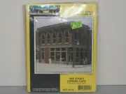 DPM HO Scale The Other Corner Cafe - Factory Sealed
