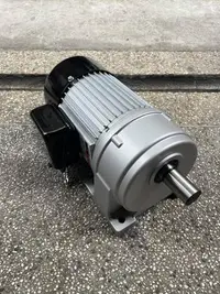 在飛比找Yahoo!奇摩拍賣優惠-台製全新品 臥式1/2HP 單相 110/220V 15-1