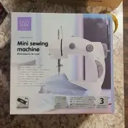 Easy Home 2 speed Mini Sewing Machine