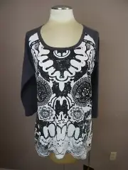 One Teaspoon Women's L NWT Skull Lace Black & White Baseball Tshirt Cotton $79