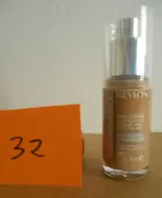 Revlon Illuminance Skin Caring Liquid Foundation #301 Cool Beige New O32
