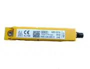 NEW AUDI Q7 4M RIGHT ANTENNA AMPLIFIER 4M0035225D