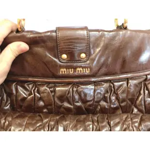 ㊣優惠$12000【MIU MIU Coffer 文青風雙口袋包 】