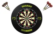 Winmau Blade 6 DUAL CORE Dart Board + MVG Dartboard Surround + Darts