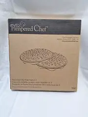 Pampered Chef Black Silicone 2pc Set Microwave Potato Chip Maker 1241 NIB C10