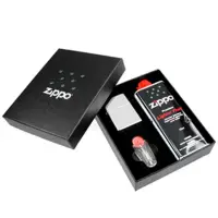 在飛比找momo購物網優惠-【ZIPPO】原廠禮盒組-附補充油-打火石(可搭配打火機購買