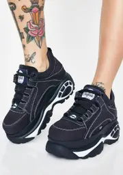 [Buffalo London] Navy Classic Low Leather Sneakers
