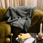 Dickies Reversible Micro Fleece Electric Throw Charcoal 120 x 160 cm