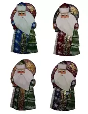 Russian Santa Hand Carved/Painted w/X-mas Tree & Bag #1017/6-18