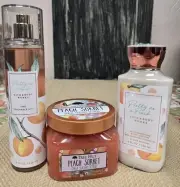 Bath and Body Works Pretty as Peach set 3 Lotion, Mist, Body Scrub Tree Hut
