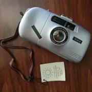 QUICKSHOT Mango Camera with Case DI-4410 35mm Film FOCUS FREE 50mm Lens