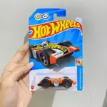 HOT WHEELS 風火輪 FLIPPIN 快速慶祝賽車 2024