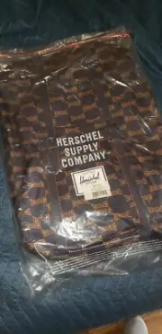 Herschel Supply Co. Retreat Backpack, Navy Orange Print All Over - One Size