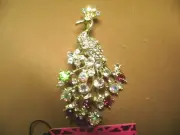 NWT- BETSEY JOHNSON GORGEOUS CRYSTAL PEACOCK 2.5" BROOCH.- USA SELLER