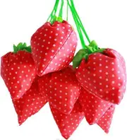 10pcs Reusable Collapsible Shopping Bag Strawberry Tote Exquisite and Durable (Random Color)