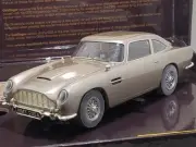 SCALEXTRIC GOLD FINGER JAMES BOND 007 ASTON MARTIN DB5