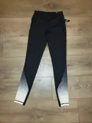 (XS) NEW Womens Victoria's Secret Sport Knockout Capri Leggings Black VSX