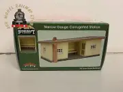 Bachmann 44-0160B OO Gauge Narrow Gauge Corrugated Station Brown and Cream