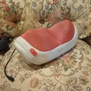 OSIM 3D巧摩枕 uCozy 按摩枕 按摩器 肩頸腰背按摩 溫熱按摩 電動按摩