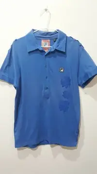 在飛比找Yahoo!奇摩拍賣優惠-FILA 藍色 polo 上衣-Size: L