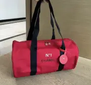 CHANEL Beauty Nº1 DE GWP Compliments sports Boston bag Red! SUPER CUTE