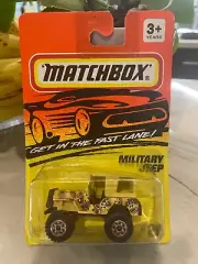 1993 Matchbox #20 MILITARY JEEP Superfast - Tan