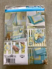 Simplicity SEWING PATTERN 3795 NURSERY ACCESSORIES Quilt Pillow One Size UNCUT
