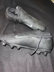 Nike Phantom VSN 2 Academy DF FG/MG Brand New w/Box US 9.5 Mens AUSTRALIA MELB