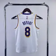 NEW WITH TAGS KOBE BRYANT #8 YOUTH L LA LAKERS WHITE JERSEY BASKETBALL
