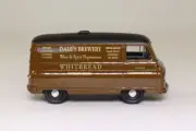Vanguards 1:43 VA10604 Morris J2 Van Whitbread Brewery - NEW