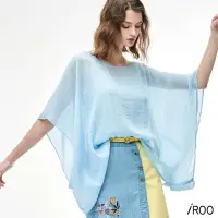 在飛比找momo購物網優惠-【iROO】優雅透紗圓領寬袖上衣