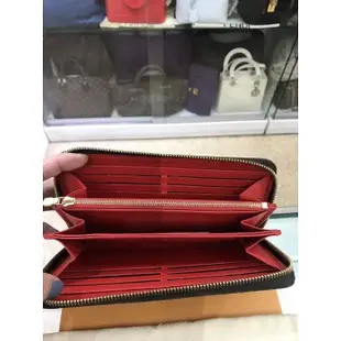 Louis Vuitton LV M41896 ZIPPY 新版經典花紋拉鍊長夾.罌粟紅