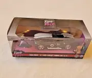 Jada 1:32 Hollywood Rides 1965 Shelby Cobra with Two Face Figure - DC Comics