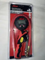 Milton S-568 Heavy Duty Digital Tire Inflator Gauge Lock On Air Chuck (C11B)