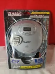 Classic Personal CD Player CL157 20 Track Programmable Headphones. BRAND NEW NOS