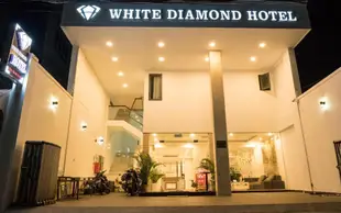 7S Hotel White Diamond