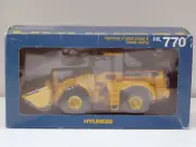 Hyundai HL770 Loader - 1/40 - MIB