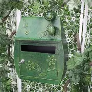 Exquisite Mailbox Mailbox Rust Resistant Iron Drop Box Rustic Vintage Post Box with Lock and Key Parcel Box Charming Rustic Look Design Safer