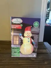 Gemmy Airblown Inflatable Iridescent Snowman Christmas 9ft LED Tall-Open Box NEW