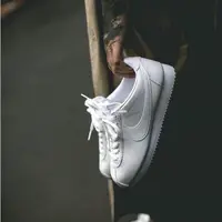 在飛比找蝦皮購物優惠-Nike Classic Cortez Leather 白 