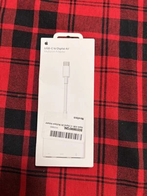 (Brand new) Apple USB-C Digital AV Multiport Adapter - White MW5M3AM/A