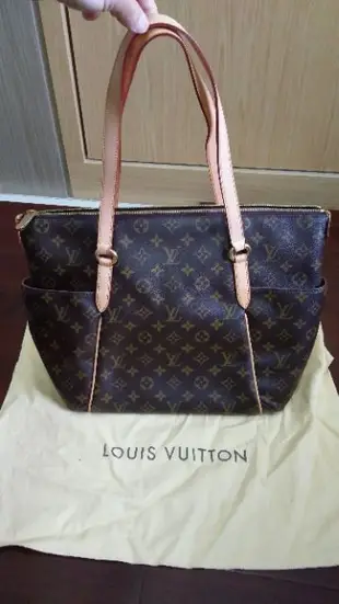 LV M56689 TOTALLY Monogram MM(中)