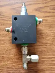 ASSY, HYD PRESS RED LOAD SENSEItem ID:9319-1004 Topcon