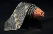 ROBERT GRAHAM, Men's Striped Cross Over Design Classic Signature Silk Tie