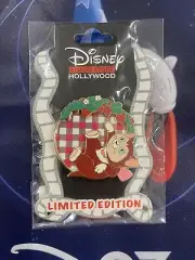 2024 Disney DSSH PIN Berry Cute Series Dinah Alice In Wonderland LE 400 D23